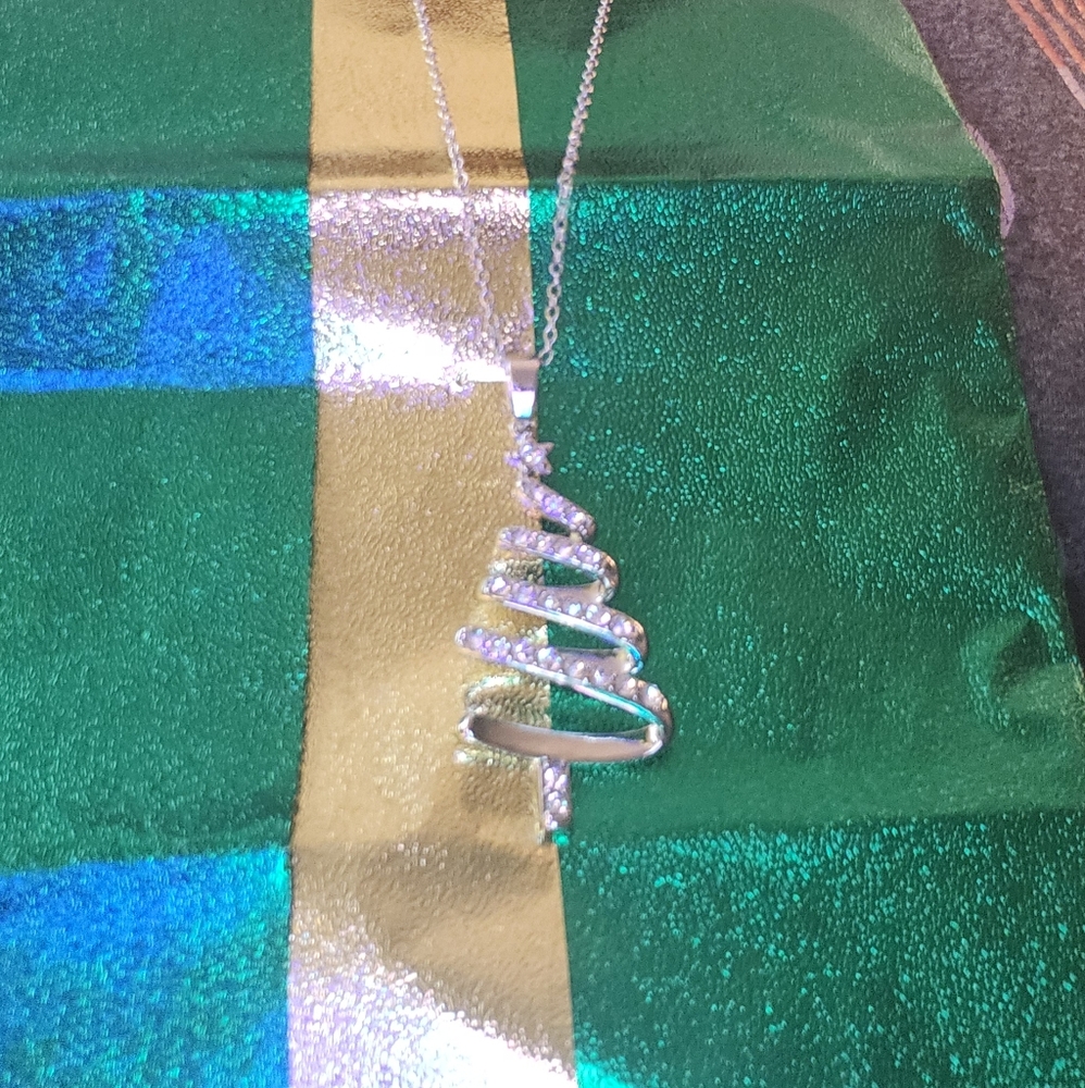 Spiral Tree Pendant & Chain - Picture 3 of 7